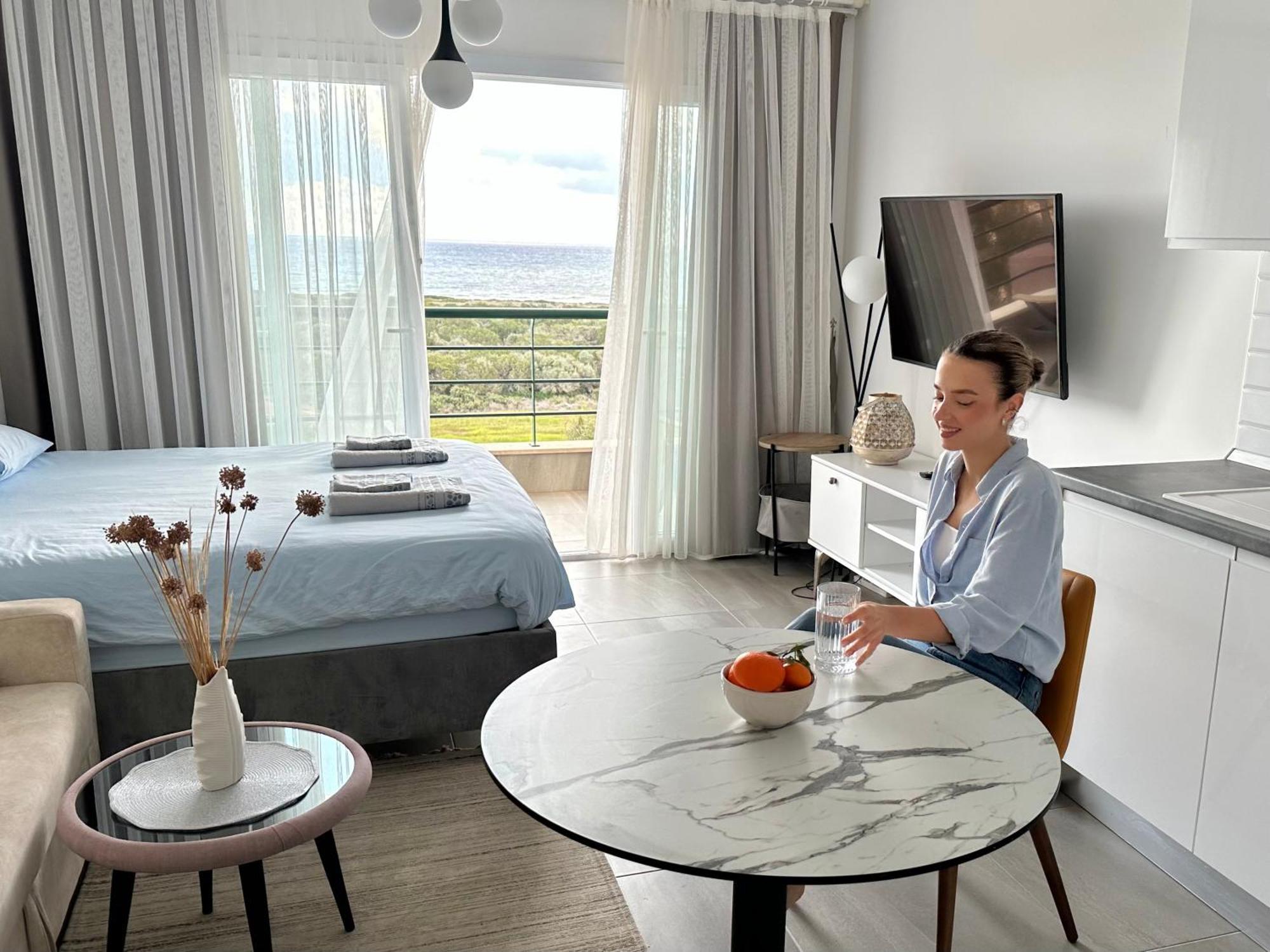 Relaxing Apartaments Near The Sea Vokolidha Kültér fotó